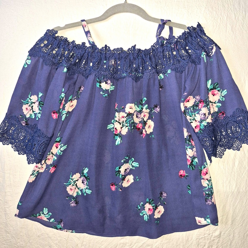 IZ Byer Floral Off Shoulder Peasant Blouse Crochet Lace M Blue Lacey